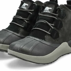 Out 'N About III Classic Women