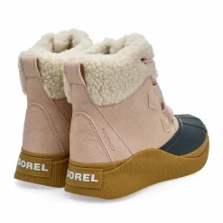 Out N About IV Chillz Girls