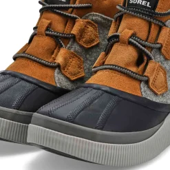 Out N About IV Classic Women