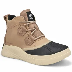 Out 'N About IV Classic Women